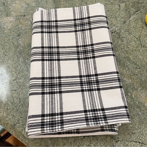Black and White Plaid Linen Table Runner 13x 67” - Picture 3 of 5